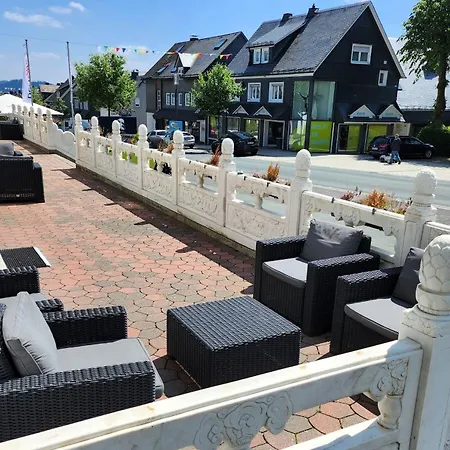 Daire Zwei Loewen Winterberg