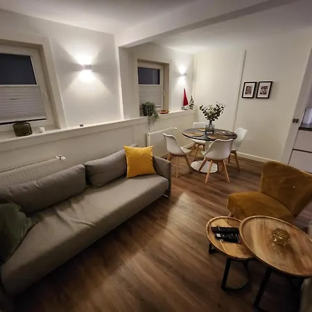 Zwei Loewen * Winterberg