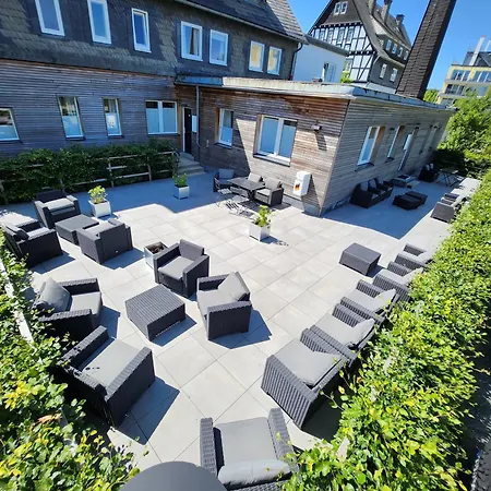 Zwei Löwen Apartment